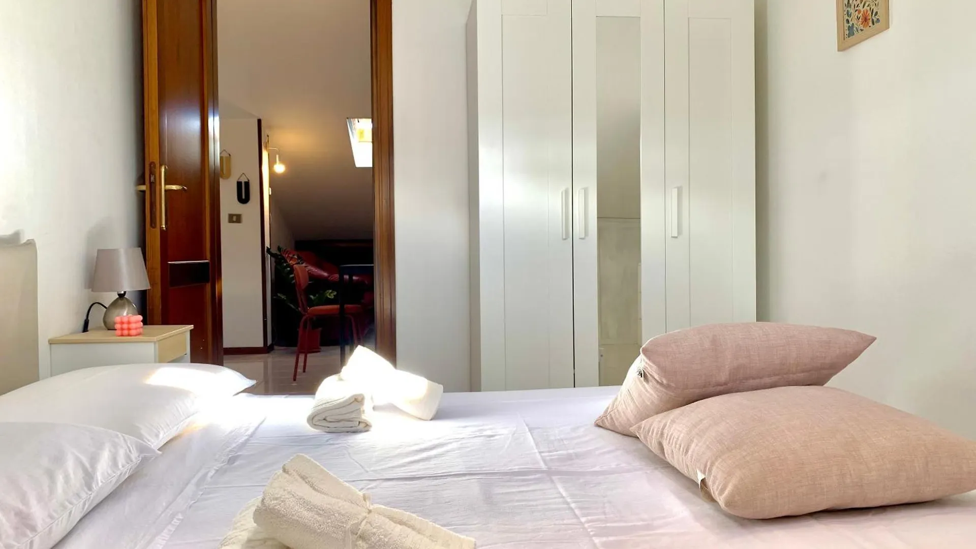 Apartamento Casa Rosello - Con Terrazza - Due Passi Dal Centro Sassari