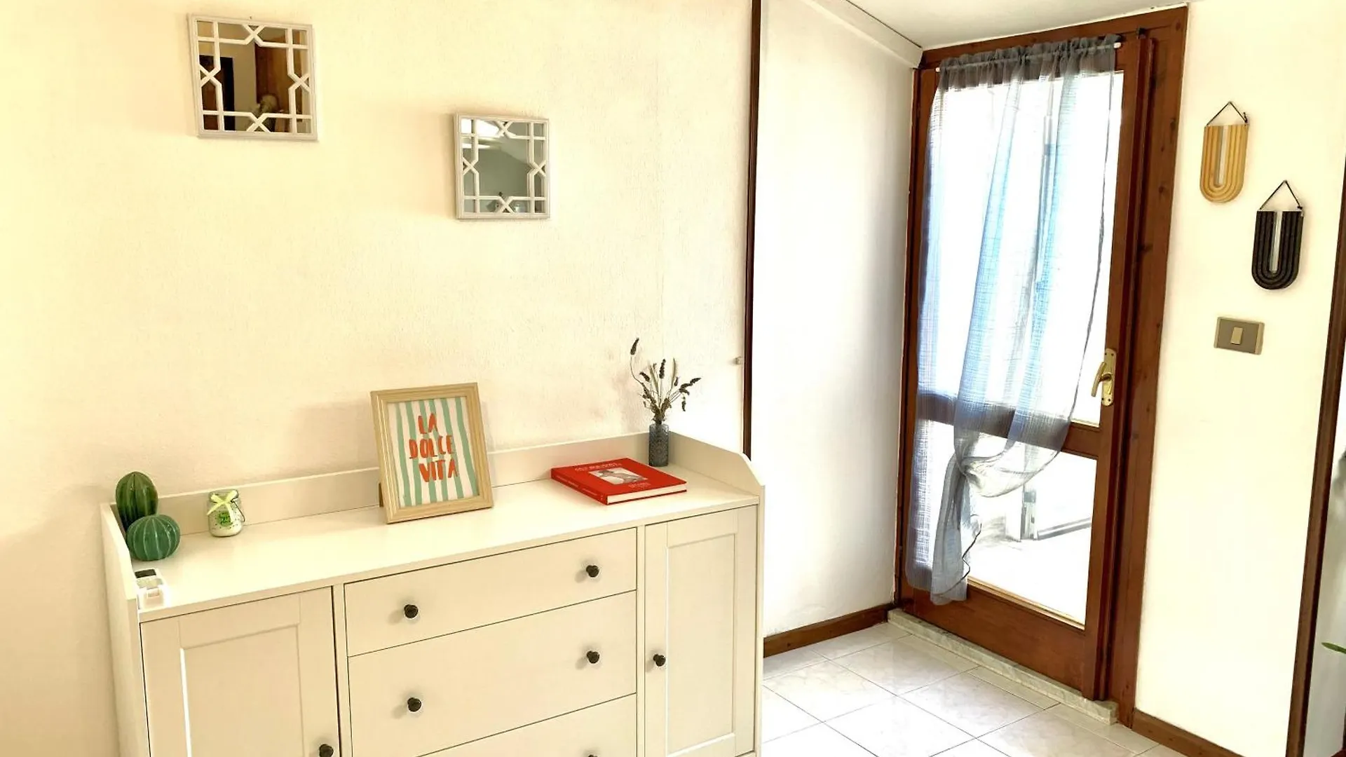 Apartamento Casa Rosello - Con Terrazza - Due Passi Dal Centro Sassari Italia
